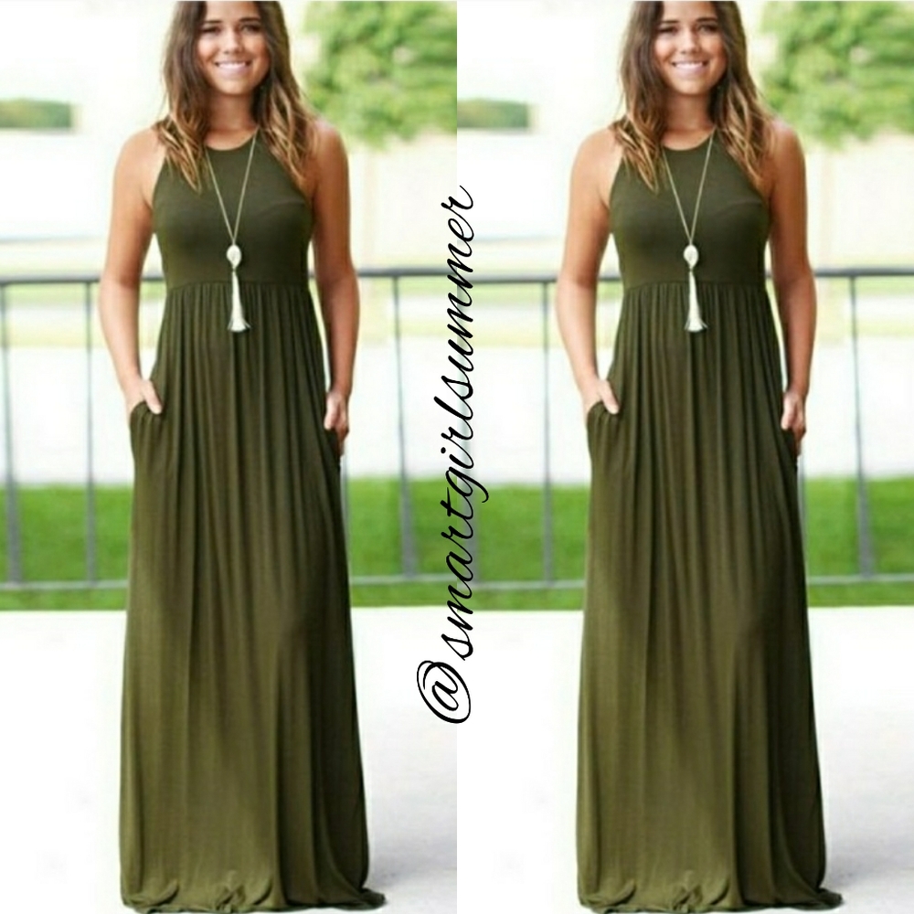 🆕⭐Army green racer back tank maxi dress